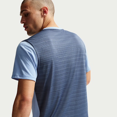 T-shirt Running Nike