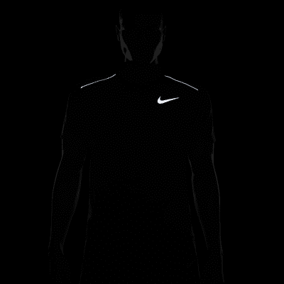 T-shirt Running Nike